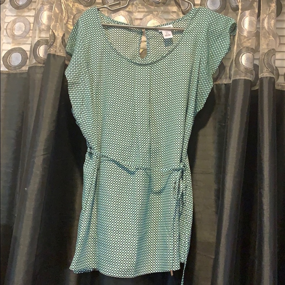 Maternity blouse (Motherhood Maternity)
